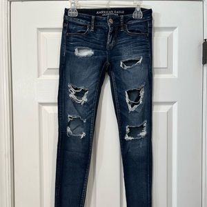 American Eagle Distressed jeans